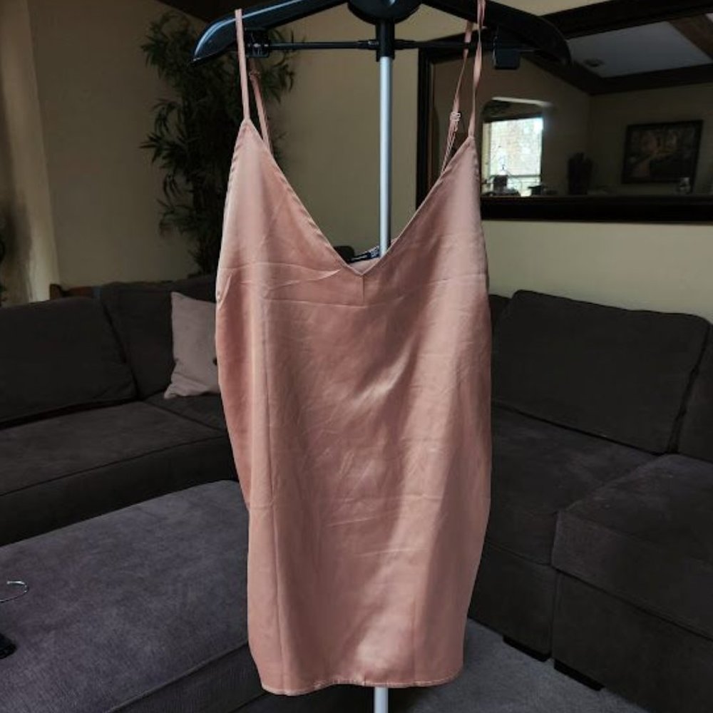 NWT Carli Bybel Missguided silky cami Slip dress dusty pink sz 12 - Picture 2 of 5